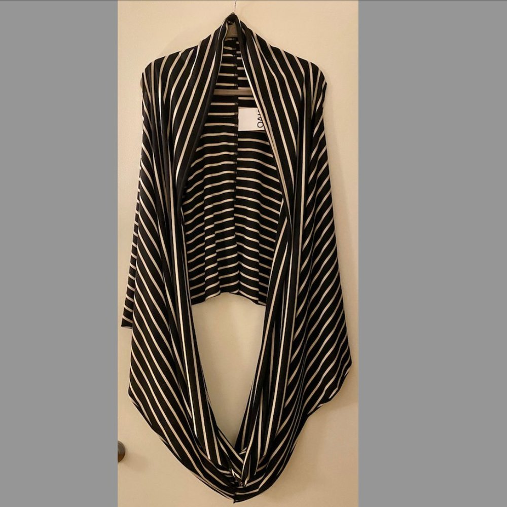 OAK Apparel NYC - Multi-Purpose Vest/Scarf/Cape/Shawl in B&W Stripe - RARE!
